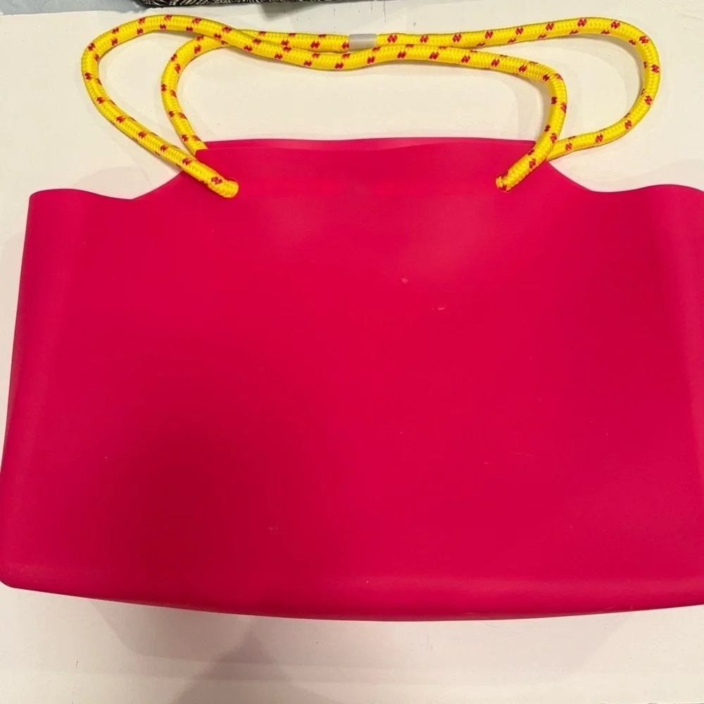 Sol de Janeiro Vibrant Pink Tote